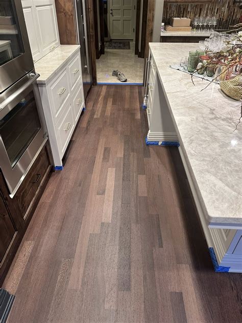 Omaha Floors - Premier Hardwood Flooring & UV Coating Experts