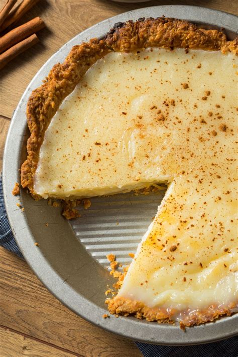 Grandma's Amish Sugar Cream Pie Recipe - Insanely Good