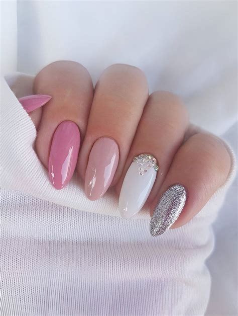 30 Stunning Pink And White Nail Designs To Make You A Beauty Queen