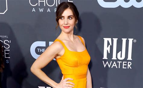 Alison Brie On Being Comfortable Doing 'GLOW' Nude Scenes: 'In College ...