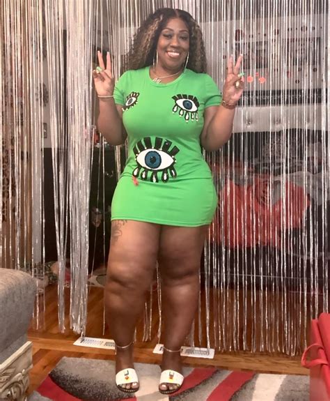 The real Chelesosothickwitit (@_chelesosothickwitit) • Instagram photos and videos