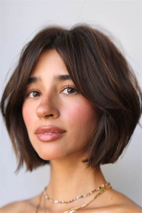 25+ Effortlessly Chic French Bob Haircut Ideas - Flo's Blog