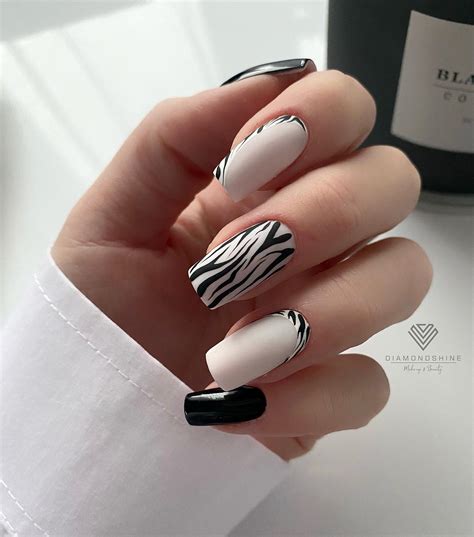 60+ Zebra Print Nail Designs You Need to Try This Month - Nail Designs ...