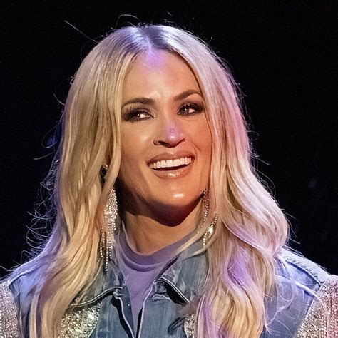 Carrie Underwood - News & Photos - Page 6