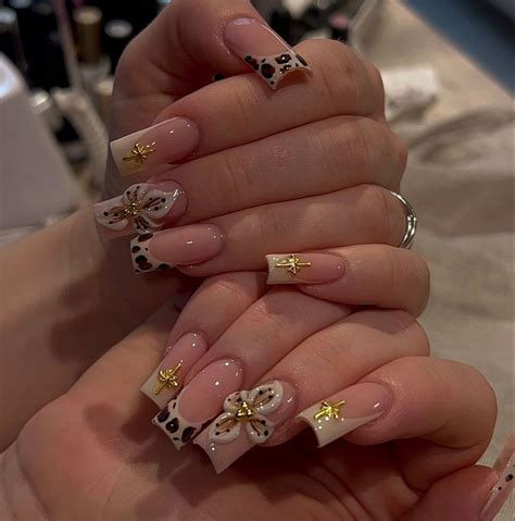 Cheetah print French tip | Manicura de uñas, Manicura, Uñas de gel