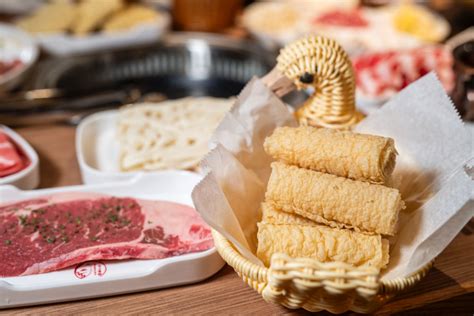 Simple Cafe Farwell Milwaukee