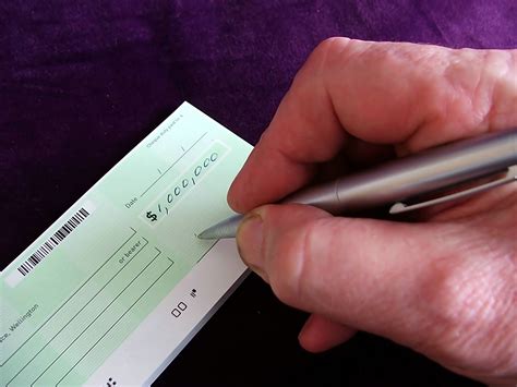 Bounced Checks: What You Need to Know About Checks That Bounce