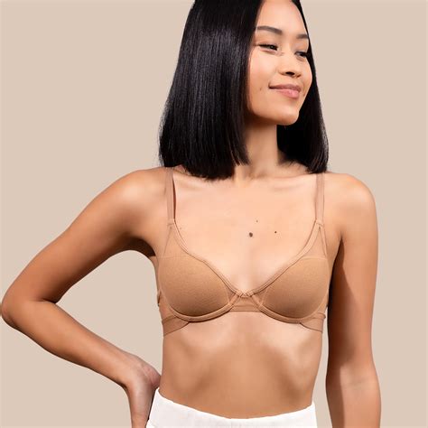 Best Bras For Small Boobs 2022: Gap-Free Styles For Small-Busted Babes ...