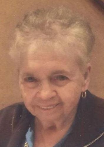 Carolyn Lindquist Obituary (2025) - Bayonne, NJ - The Star-Ledger