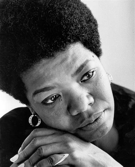 Maya Angelou, jedna z najsłynniejszych amerykańskich pisarek