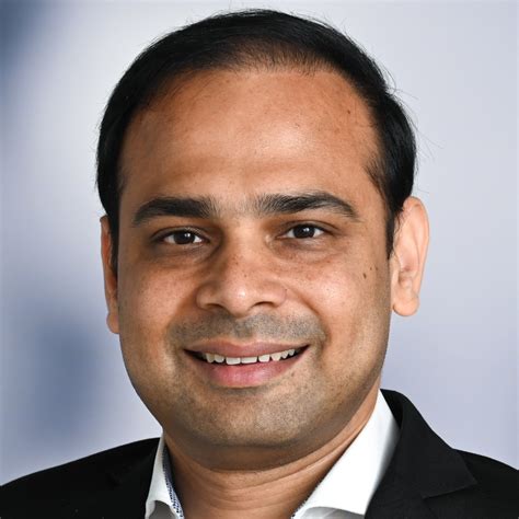 Suman Dutta - Senior Manager - Operational Transaction Services ...