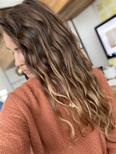 Wavy hair online