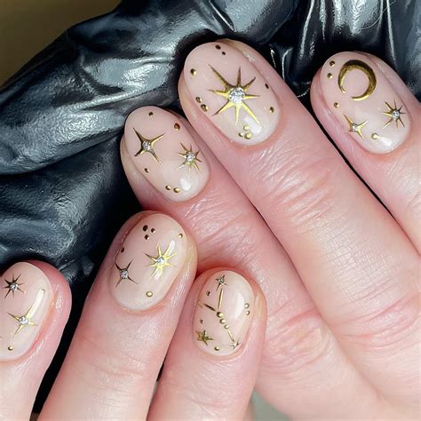 27+ Stunning Moon and Star Nail Designs for Every Style - Nail Designs ...