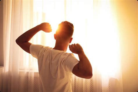 Tips on How to Wake Up Early and Enjoy the Benefits
