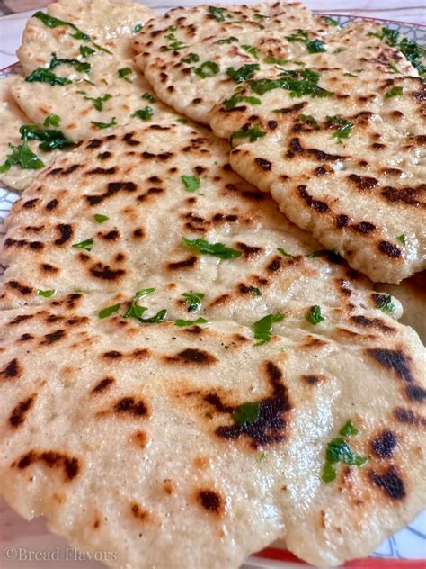 Gluten Free Naan Bread (6 Ingredients)