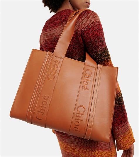 Chloe - Woody Medium leather tote bag Chloe