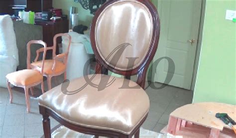 HOW TO UPHOLSTER A DINING ROOM CHAIR - ALOWORLD | How to reupholster a ...