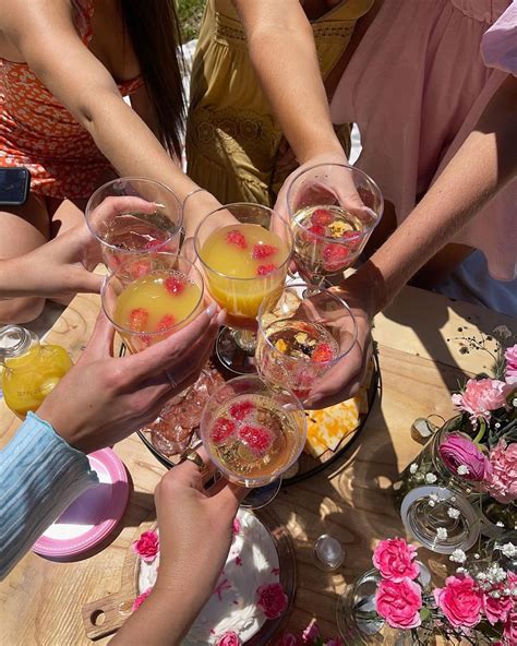 Fun Bachelorette Party Ideas | Unique Ideas | Paint and Sip, Relaxing ...