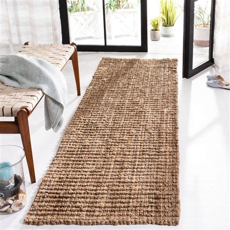 Make a Grand Entrance with an Entryway Rug - Homilo