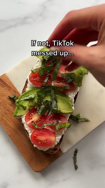 Delicious Cottage Cheese Toast Recipes — Savory and Sweet Options