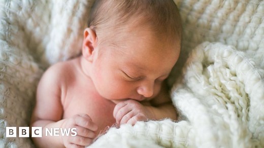 Midwife units see one in four mums transferred to consultants