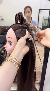 160K views · 2.9K reactions | ធ្វេីម៉ូតកូនទៅរៀនណាម៉ាក់ៗ​ តែម៉ាក់ខាងនេះកូនទេីប3ខែ | Fashion Show Salon | Facebook