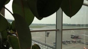 View Dirty Glass Window Terminal Green : vidéo de stock (100 % libre de droit) 1042763659 | Shutterstock