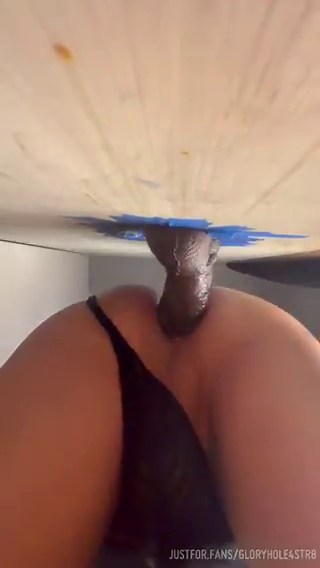 20, 6’, 190lbs #blackcock #blackdick #bareback #anal #rawfuck #bbcslut #bbc #polla #pollon #orgasm #verga #vergon...See this and more at:https://t.co/cwBPMC6D8P