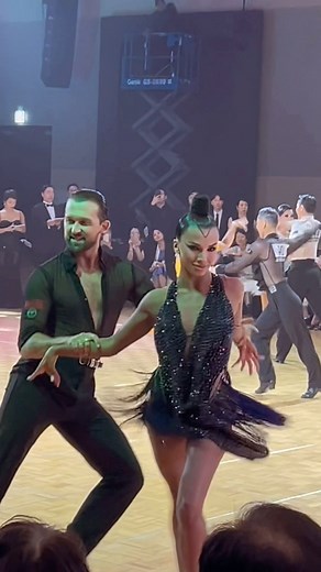 Polina Teleshova | Catch the rhythm before cha-cha starts ☑️ #zvychaynyyteleshova #latin #cuban #rhythm #dance #professional #chacha #music | Instagram