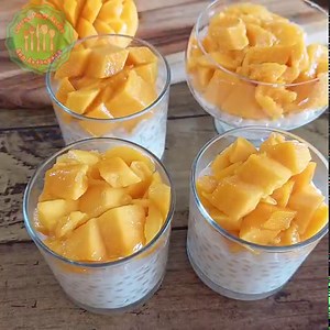 Combines creamy coconut tapioca and sweet tangy mango chunks is a simple yet deliciious dessert! Note: Adjust taste accordingly #mango #mangoes #mangocake #mangomango #mangorecipe #mangorecipes #mangodessert #mangodesserts #dessert #dessert #desserts #dessert #desserttime #dessertporn #dessertlover #BBM #bbm #BBM2022 | Lutong Pinoy Recipe