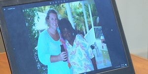 Woman uncovers never-before-seen photos of Murdaugh family after bidding on camera at estate auction