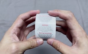 Candle Warning Labels - 1.5" Safety Stickers Decals for DIY Candle Making, Jars & Containers, Waterproof & Durable, 500Pcs/Roll (Black)