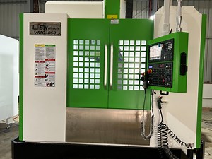 [Hot Item] Vertical Machining Center Vmc855 3 Axis with Fanuc Controller System CNC Milling Machine