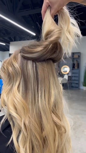 1.1K views | ✨21" of hairtalk heaven✨ Master Educator @ninahairartist SLAYING this seamless Tape-In install Sign up for a class at the link in our bio to be certified by one of our Masters, like @ninahairartist  #tapeinhair #hairtalkusa #hairextensioneducation | Hairtalk Extensions | Facebook