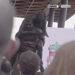 The moment the Bob Paisley statue was unveiled at Anfield 🙌 Thank you to Standard Chartered for commissioning and donating the sculpture. | Liverpool FC