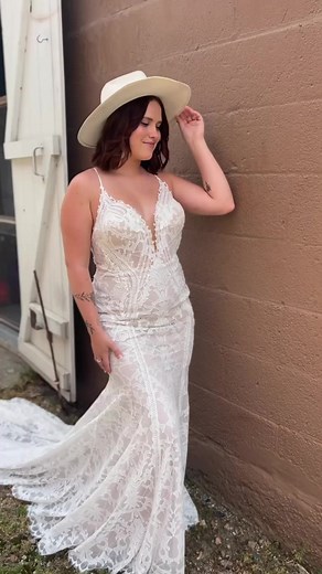The perfect dress for the boho bride to be ✨🌾🤩👗: @wilderlybride #wildrosebridal #boho #bohowedding #weddingdress #laceweddingdress #laceupback #wilderly #bride #trending #new #differentdress | Wild Rose Bridal Effingham