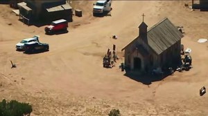 Autoridades afirmam que arma usada por Alec Baldwin não era cenográfica