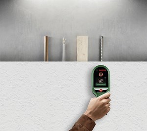 Unser UniversalDetect ist zwar kein Zauberer, kann aber trotzdem durch Wände sehen 😉 | Bosch DIY and Garden
