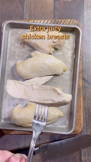1.4K views · 25 reactions | Top tips for brining chicken breasts to make them EXTRA juicy #howtocook #cookwithme #cookingtips #easyrecipes #bonelessskinlesschickenbreast | Cook the Story | Facebook