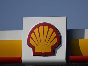 'Truly stunning': Shell hikes dividend 15% as profit doubles to record $40 billion for 2022