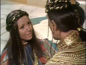 📺 'The Feathered Serpent' Monday 21 June 1976 - ITV: 16:50 A sort of 'I, Claudius for a young audience, this was an everyday children's drama about skullduggery, murder and ritual sacrifice in Ancient Mexico It starred former Doctor Who Patrick Troughton; once the hero of millions – but here the villain of the piece. 'The Feathered Serpent' was a fascinating oddity in British television history: a children’s series unafraid to tackle mature themes with style and intelligence. Memorable for its 