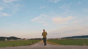 Jogging Running Man Exercise Countryside Nature : vidéo de stock (100 % libre de droit) 3813359283 | Shutterstock