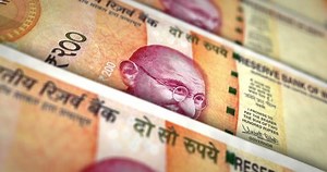 clip-1066064350-indian-rupee-banknote-loop-200-inr-money