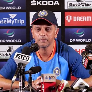 Rahul Dravid trying to avoid using word 'sexy' in press conference 😂 #AsiaCup2022 #AsiaCup #INDvPAK #Cricket #mrcricketuae #cricketunplugged | Anis Sajan