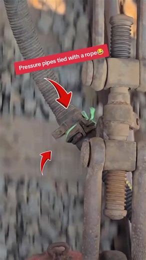 Pressure pipes tied with a rope😂 #railway #trains #railroad #railfans #fyp