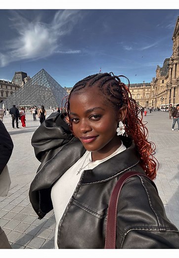 Part 2: A Day in Paris Vlog with Duolingo!