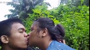 Cipokan di kebun sama pacar tersayang