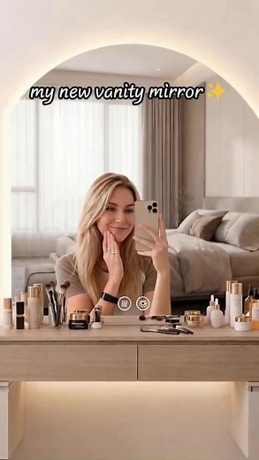 I’ve always wanted to upgrade my makeup desk & this mirror is perfect 🫶🏼 #vanitymirror #ledmirror #homedecor #vanity #upgrade