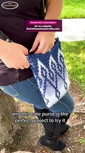 5.1K views · 72 reactions | Isn't this mosaic crochet shoulder bag beautiful? Get the free pattern here: https://www.nickishomemadecrafts.com/mosaic-crochet-shoulder-bag-pattern/ | Crochet Patterns & Tutorials by Nicki's Homemade Crafts | Facebook