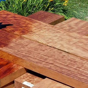 African Bubinga, Now THAT is pretty! What's your favorite African hardwood? www.cookwoods.com #cookwoods #woodworking #woodworkinglove #woodlover #woodlovers #woodworker #intarsia #inlay #woodfurniture #woodfurnituredesign #interiordesign #designer #wood #africa #african #africanwood #exotic #exoticwood #hardwoods #hardwood #lumber #slabs #slab #liveedge #instrument #guitar #turning #woodturning | Cook Woods